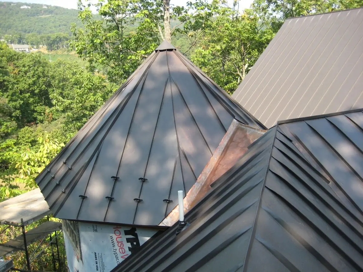 Professional Shingle Replacement & Repair by Craftsman Roofing in Crossroads